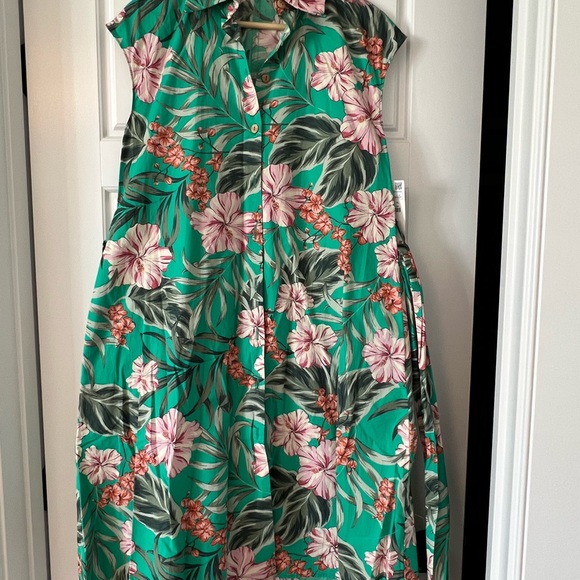 Zara Wrap Dress - Picture 3 of 3